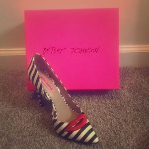 Betsy Johnson heels